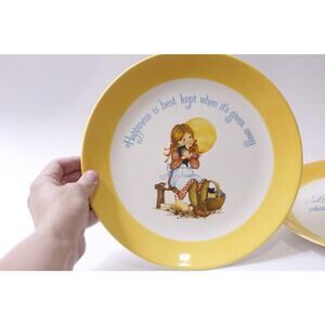 Holly Hobbie 1970s, Dear Hearts, Keepsake Plates, Set of 2, GGC, Happiness